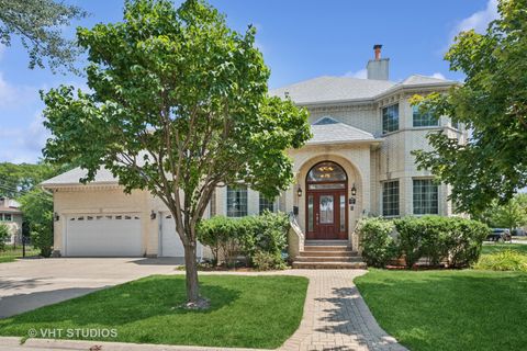 4858 W Chase Avenue Lincolnwood IL 60712