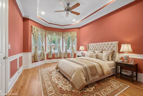 Tiny photo for 4858 W Chase Avenue, Lincolnwood, IL 60712 (MLS # 12556588)