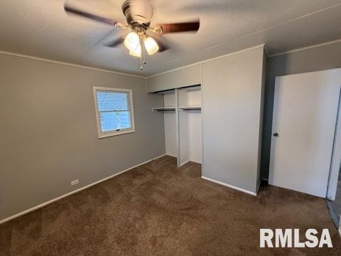 Tiny photo for 1726 W Granview Drive, Quincy, IL 62301 (MLS # QC4268780)