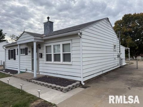 Tiny photo for 1726 W Granview Drive, Quincy, IL 62301 (MLS # QC4268780)