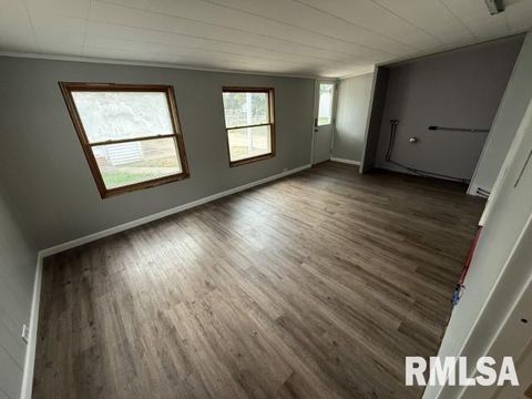 Tiny photo for 1726 W Granview Drive, Quincy, IL 62301 (MLS # QC4268780)