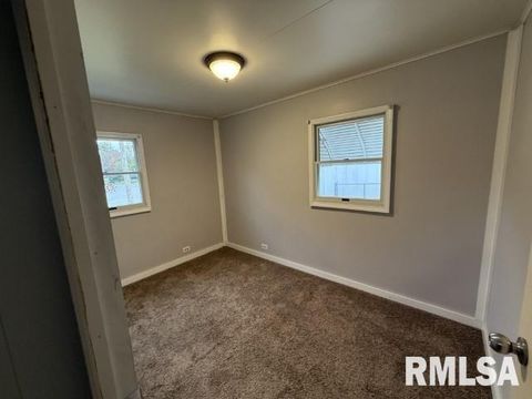 Tiny photo for 1726 W Granview Drive, Quincy, IL 62301 (MLS # QC4268780)