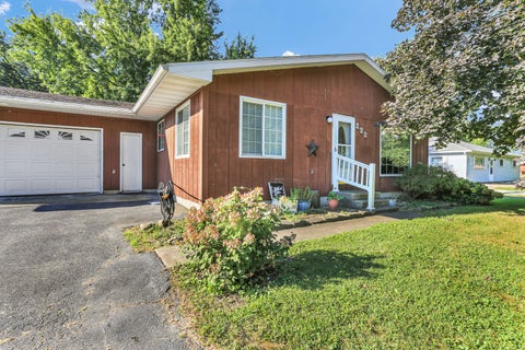 Photo of 222 E Beech Street, Piper City, IL 60959 (MLS # 12740406)