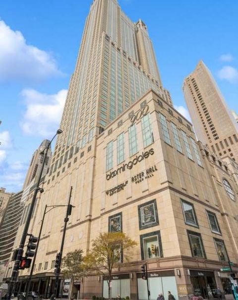 132 E Delaware Place 6205-07 Chicago IL 60611