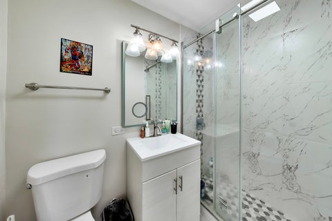 Tiny photo for 1455 N Sandburg Terrace #2306B, Chicago, IL 60610 (MLS # 12753898)