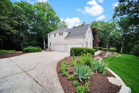 Tiny photo for 36W244 Fieldcrest Drive, St. Charles, IL 60175 (MLS # 12713608)