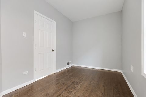 Tiny photo for 6954 S Paulina Street, Chicago, IL 60636 (MLS # 12504698)