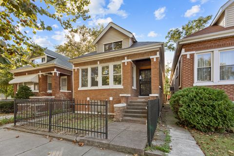 Photo of 6954 S Paulina Street, Chicago, IL 60636 (MLS # 12504698)