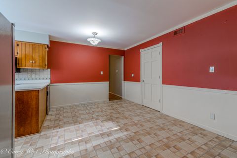 Tiny photo for 115 S VAN NORTWICK Avenue, Batavia, IL 60510 (MLS # 12542625)