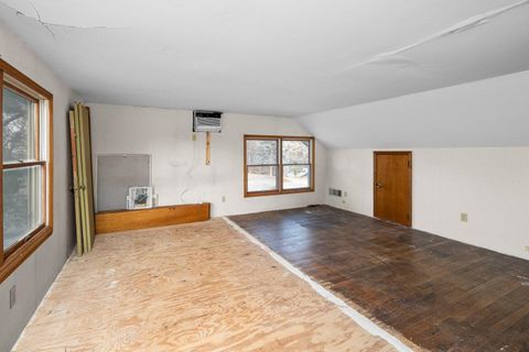 Tiny photo for 5108 6TH Avenue, Moline, IL 61265 (MLS # 100000265)