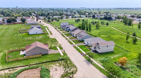 Tiny photo for 347 N Aspen Drive, Cortland, IL 60112 (MLS # 12714766)