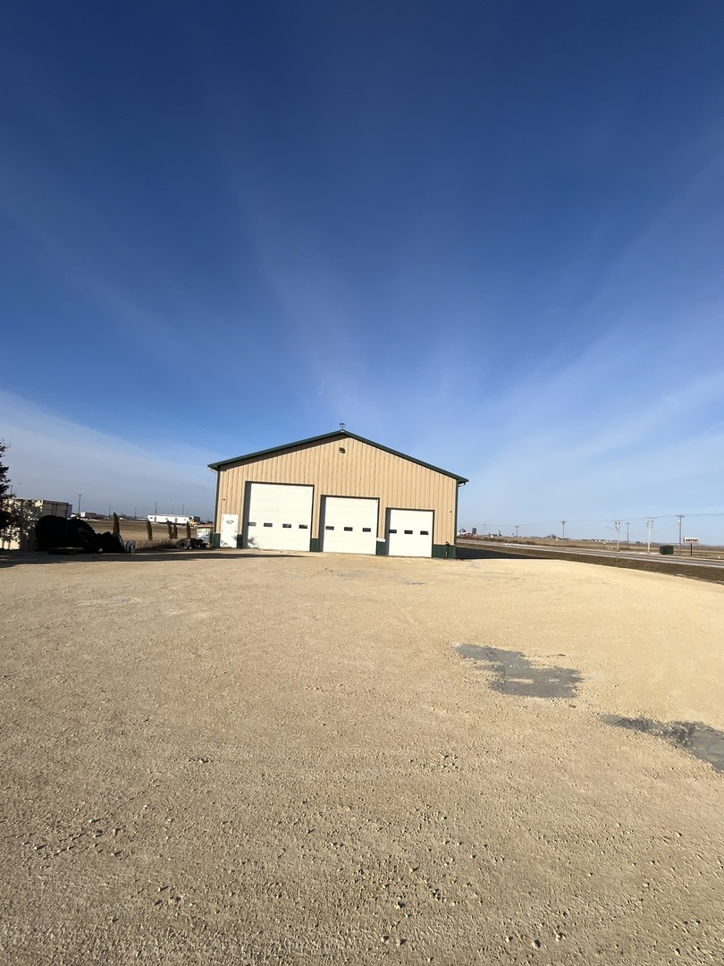 5841 Lincoln Way
