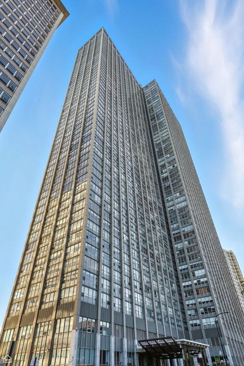 655 W Irving Park Road 5502 Chicago IL 60613