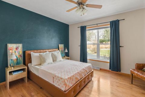 Tiny photo for 5002 Fairhaven Road, Davenport, IA 52807 (MLS # 12599060)