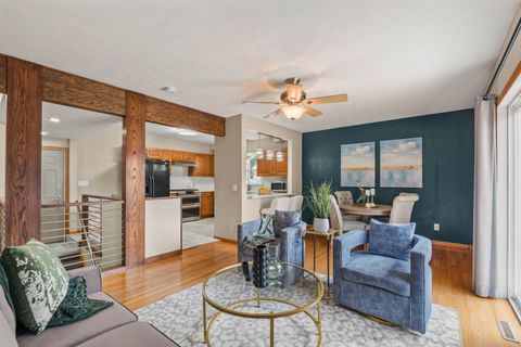 Tiny photo for 5002 Fairhaven Road, Davenport, IA 52807 (MLS # 12599060)