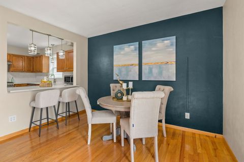 Tiny photo for 5002 Fairhaven Road, Davenport, IA 52807 (MLS # 12599060)