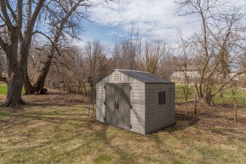 Tiny photo for 5002 Fairhaven Road, Davenport, IA 52807 (MLS # 12599060)