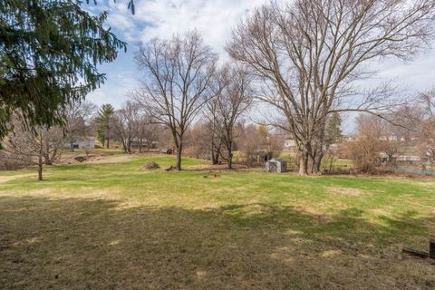Tiny photo for 5002 Fairhaven Road, Davenport, IA 52807 (MLS # 12599060)