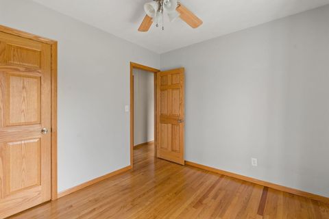 Tiny photo for 5002 Fairhaven Road, Davenport, IA 52807 (MLS # 12599060)