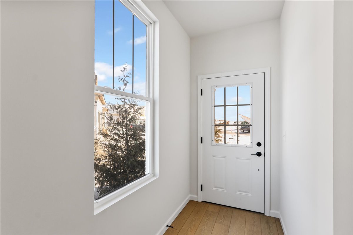 636 Switchgrass Way 60004