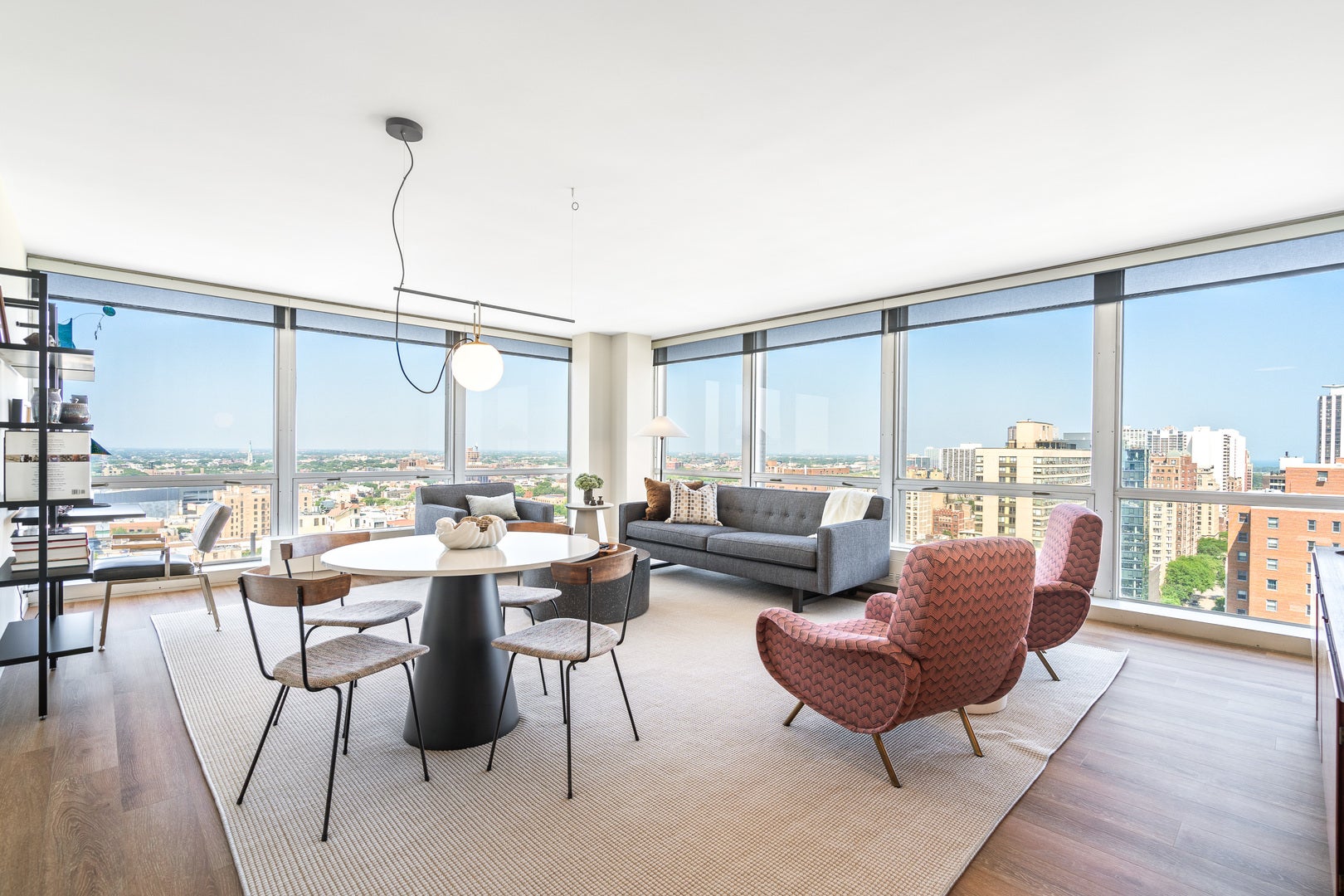 340 W Diversey Parkway 2216