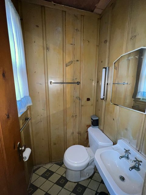 Tiny photo for 2060 Broadway Street, Blue Island, IL 60406 (MLS # 12500211)