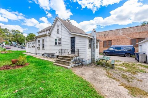 Tiny photo for 426 N Grove Avenue, Elgin, IL 60120 (MLS # 12465361)