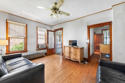 Tiny photo for 426 N Grove Avenue, Elgin, IL 60120 (MLS # 12465361)