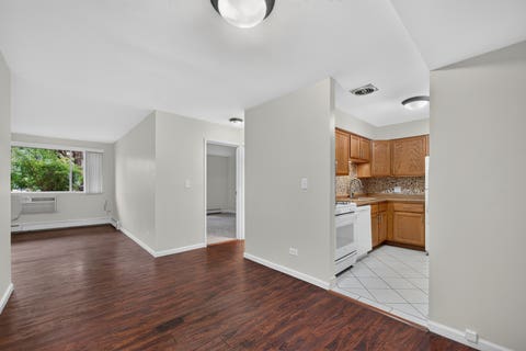 Tiny photo for 1471 N Winslowe Drive #101, Palatine, IL 60074 (MLS # 12737082)