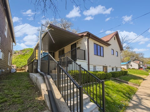 Tiny photo for 201 Diagonal Street, Savanna, IL 61074 (MLS # 12628222)