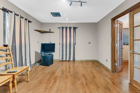 Tiny photo for 12919 E Playfield Drive, Crestwood, IL 60418 (MLS # 12544724)