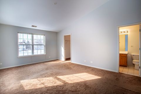 Tiny photo for 860 Amelia Court, Grayslake, IL 60030 (MLS # 12587263)