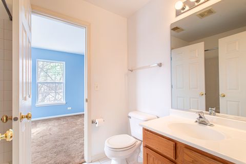 Tiny photo for 860 Amelia Court, Grayslake, IL 60030 (MLS # 12587263)