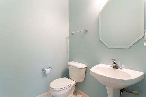 Tiny photo for 860 Amelia Court, Grayslake, IL 60030 (MLS # 12587263)