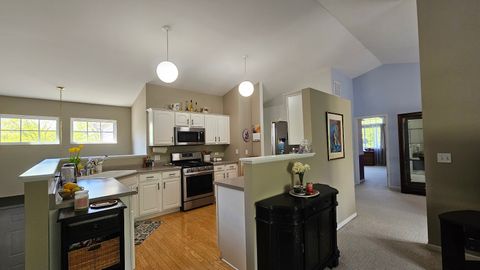 Tiny photo for 3623 Roanoke Avenue, Carpentersville, IL 60110 (MLS # 12642203)