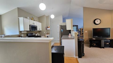 Tiny photo for 3623 Roanoke Avenue, Carpentersville, IL 60110 (MLS # 12642203)