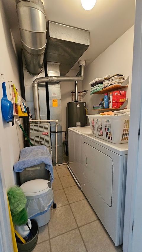 Tiny photo for 3623 Roanoke Avenue, Carpentersville, IL 60110 (MLS # 12642203)