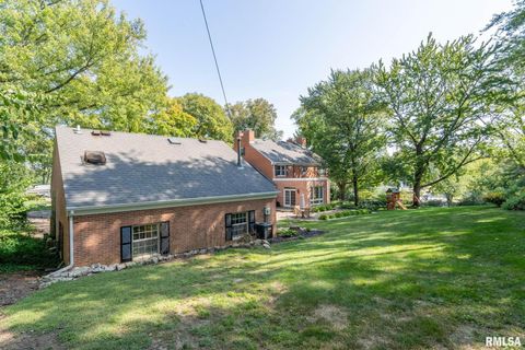 Tiny photo for 1 OAK PARK Drive, Bettendorf, IA 52722 (MLS # QC4267431)