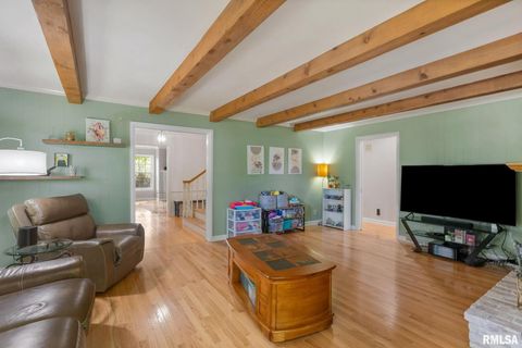 Tiny photo for 1 OAK PARK Drive, Bettendorf, IA 52722 (MLS # QC4267431)