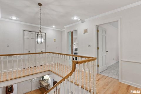 Tiny photo for 1 OAK PARK Drive, Bettendorf, IA 52722 (MLS # QC4267431)