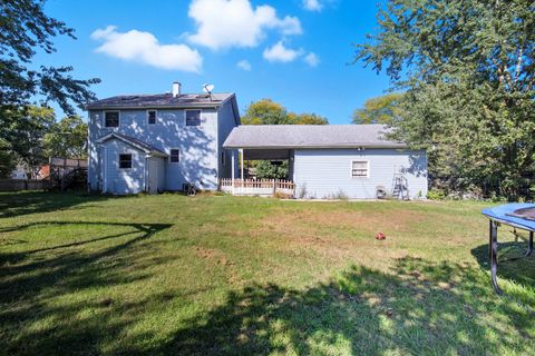 Tiny photo for 10241 W Bairstow Avenue, Beach Park, IL 60087 (MLS # 12493297)