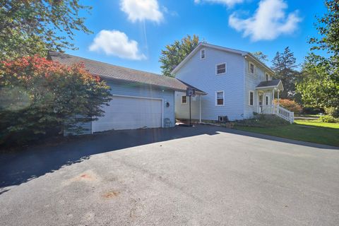 Tiny photo for 10241 W Bairstow Avenue, Beach Park, IL 60087 (MLS # 12493297)