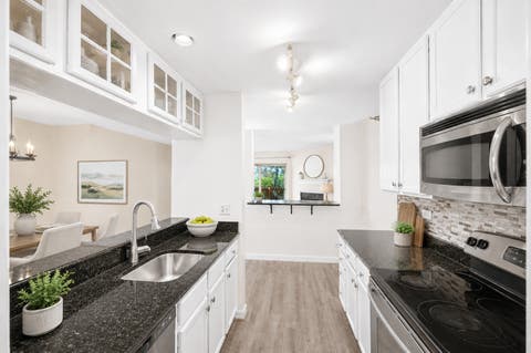 Tiny photo for 214 Glengarry Drive #201, Bloomingdale, IL 60108 (MLS # 12558313)