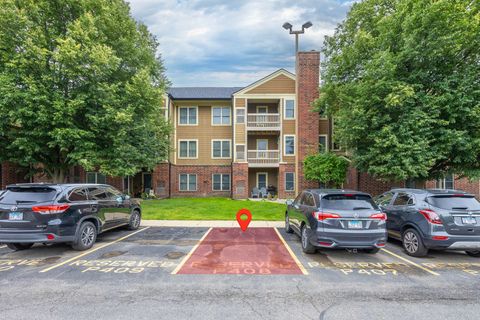 Tiny photo for 214 Glengarry Drive #201, Bloomingdale, IL 60108 (MLS # 12558313)