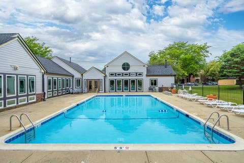 Tiny photo for 214 Glengarry Drive #201, Bloomingdale, IL 60108 (MLS # 12558313)
