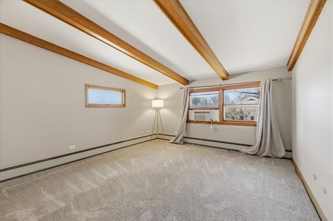 Tiny photo for 616 Seneca Drive, Aurora, IL 60506 (MLS # 12633164)