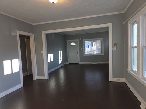 Tiny photo for 634 W Ridgeland Avenue, Waukegan, IL 60085 (MLS # 12565370)