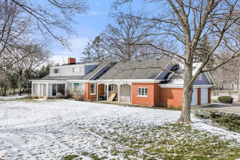 Tiny photo for 116 E Farnham Lane, Wheaton, IL 60189 (MLS # 12565279)