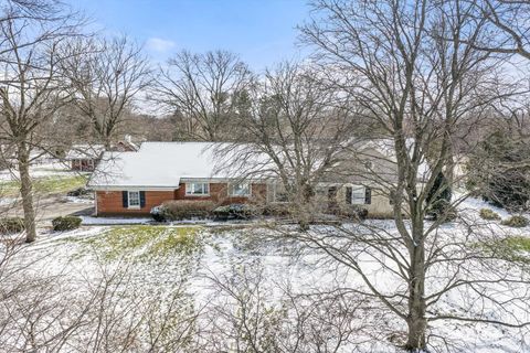 Tiny photo for 116 E Farnham Lane, Wheaton, IL 60189 (MLS # 12565279)