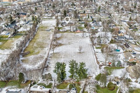 Tiny photo for 116 E Farnham Lane, Wheaton, IL 60189 (MLS # 12565279)